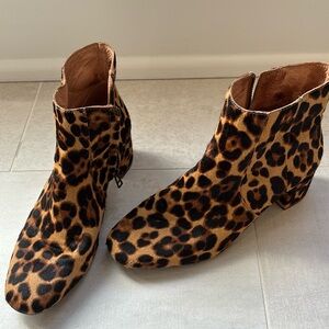 Madewell leopard print booties. Size 7 1/2